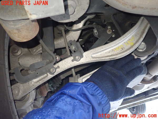 1UPJ-18835227]レクサス・LS600h(UVF45)左リアロアアーム2 中古_m0001.jpg