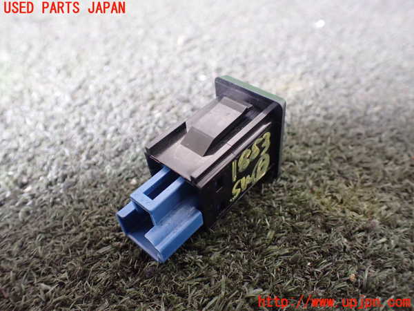 1UPJ-18836311]レクサス・LS600h(UVF45)スイッチ6 (トランクオープナー) 中古_m0002.jpg