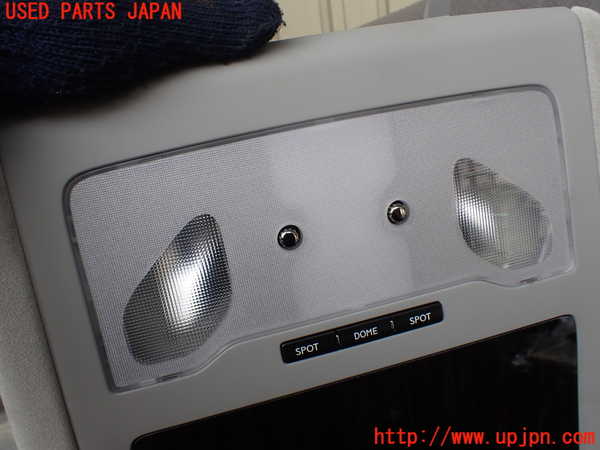 1UPJ-18836414]レクサス・LS600h(UVF45)ルームランプ4 (2列目真中) 中古_m0002.jpg