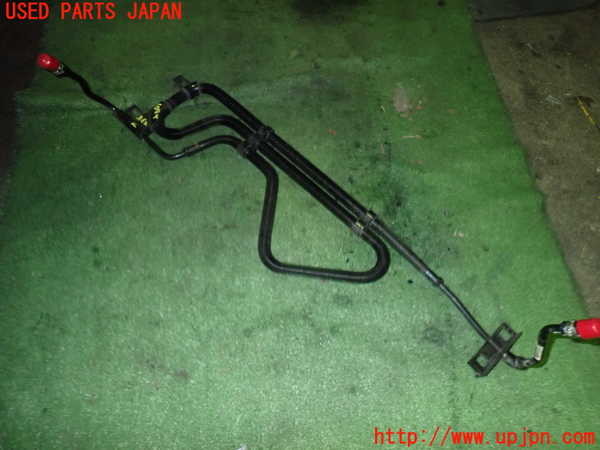 5UPJ-18842482]ベンツ SLK200(172448 R172)オイルクーラー2 (パワステ用) 中古_m0002.jpg
