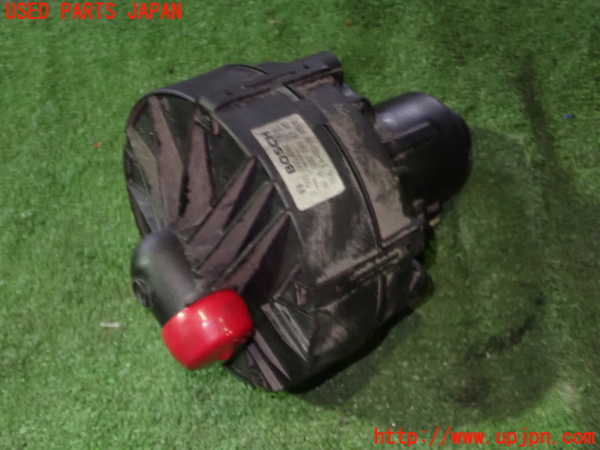 5UPJ-18842590]ベンツ SLK200(172448 R172)エアポンプ 中古_m0001.jpg