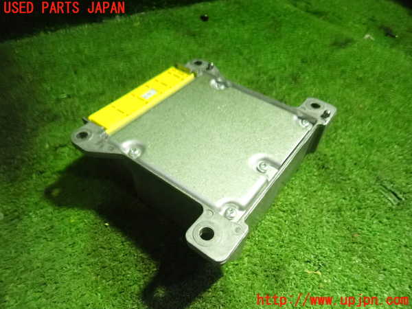 5UPJ-18846145]ベンツ SLK200(172448 R172)エアバッグコンピューター 中古_m0003.jpg