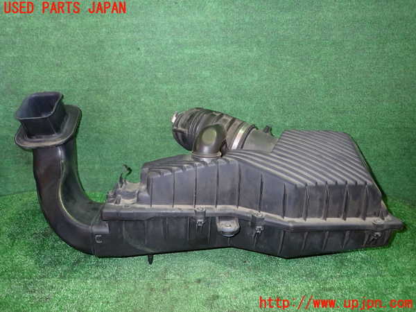 1UPJ-18852560]ポルシェ・911(99666K)エアクリーナーボックス 中古_m0002.jpg
