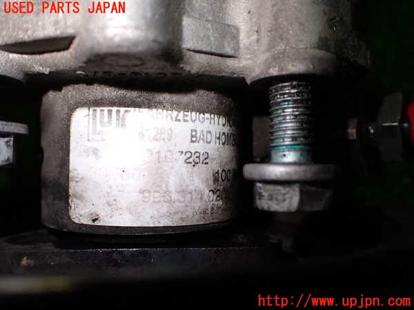 5UPJ-18854250]ポルシェ・911(99666K)パワステポンプ 中古_m0004.jpg