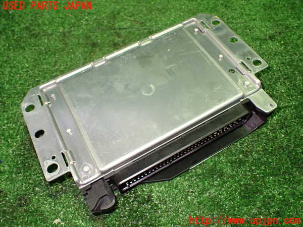 5UPJ-18856115]ポルシェ・911(99666K)ミッションコンピューター 中古_m0002.jpg