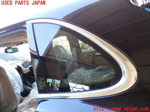 5UPJ-18861382]ポルシェ・カイエン S ハイブリッド(92ACGE)左クォーターガラス AGC M161 中古_m0001.jpg