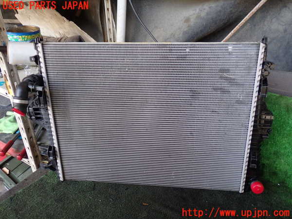 5UPJ-18862321]ポルシェ・カイエン S ハイブリッド(92ACGE)ラジエーター1 (メイン) 中古_m0001.jpg