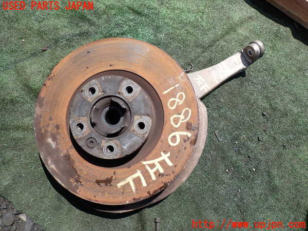 5UPJ-18864295]ポルシェ・カイエン S ハイブリッド(92ACGE)左フロントナックルハブ 中古_m0001.jpg