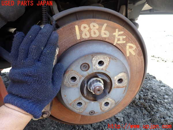 5UPJ-18864305]ポルシェ・カイエン S ハイブリッド(92ACGE)左リアナックルハブ 中古_m0001.jpg