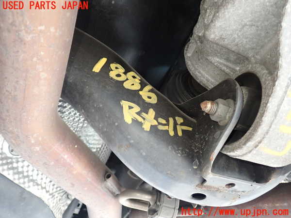5UPJ-18865295]ポルシェ・カイエン S ハイブリッド(92ACGE)リアメンバー 中古_m0001.jpg