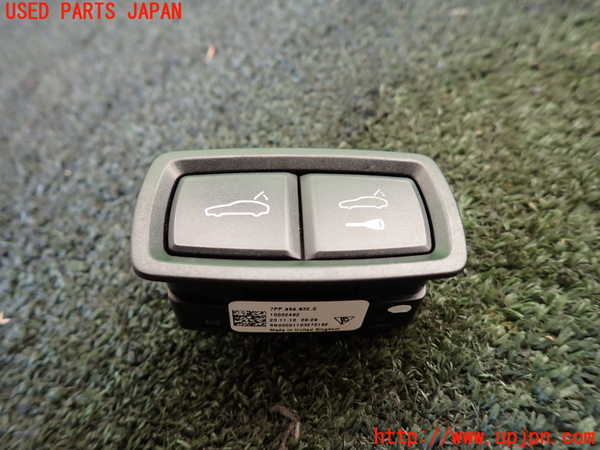 5UPJ-18866308]ポルシェ・カイエン S ハイブリッド(92ACGE)スイッチ3 (トランクオープナー＆ロック) 中古_m0001.jpg