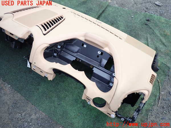 5UPJ-18867505]ポルシェ・カイエン S ハイブリッド(92ACGE)ダッシュボード 中古_m0002.jpg