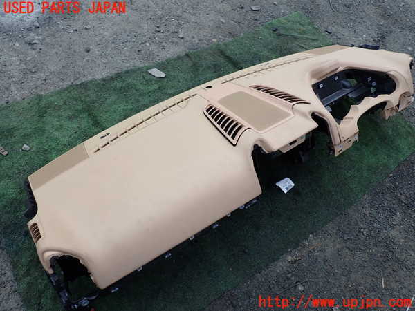 5UPJ-18867505]ポルシェ・カイエン S ハイブリッド(92ACGE)ダッシュボード 中古_m0003.jpg