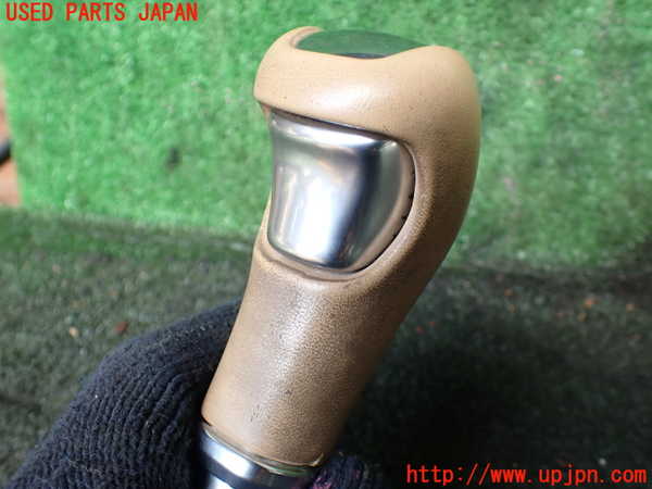 5UPJ-18867570]ポルシェ・カイエン S ハイブリッド(92ACGE)シフトノブ 中古_m0002.jpg