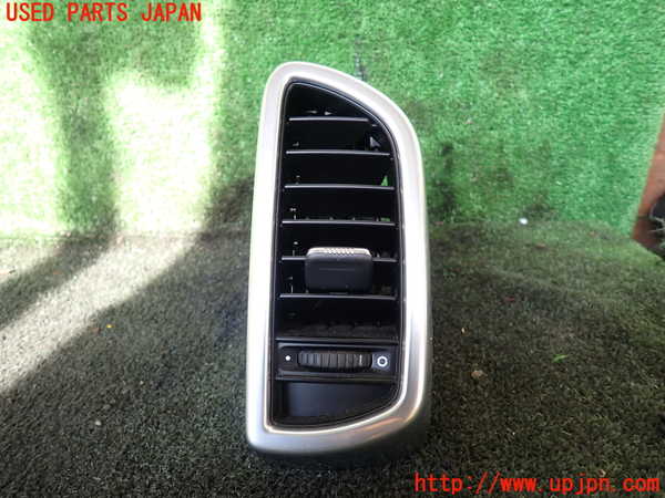 5UPJ-18867527]ポルシェ・カイエン S ハイブリッド(92ACGE)エアコン吹き出し口2 (左) 中古_m0001.jpg