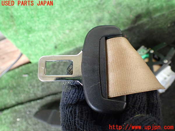 1UPJ-18867075]ポルシェ・カイエン S ハイブリッド(92ACGE)助手席シートベルト 中古_m0003.jpg