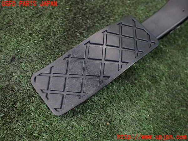 1UPJ-18876381]アウディ・A7 スポーツバック(4GCGWC)センサー1 (アクセルペダル) 中古_m0004.jpg