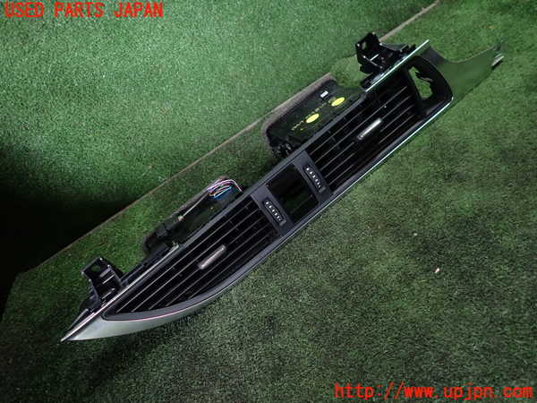 1UPJ-18877528]アウディ・A7 スポーツバック(4GCGWC)エアコン吹き出し口3 (真中) 中古_m0001.jpg