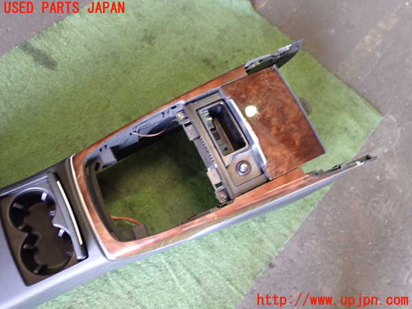 1UPJ-18877540]アウディ・A7 スポーツバック(4GCGWC)センターコンソール 中古_m0004.jpg