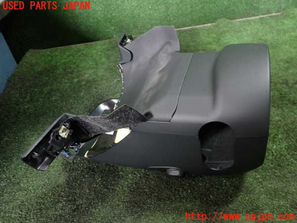 1UPJ-18877905]アウディ・A7 スポーツバック(4GCGWC)コラムカバー 中古_m0002.jpg