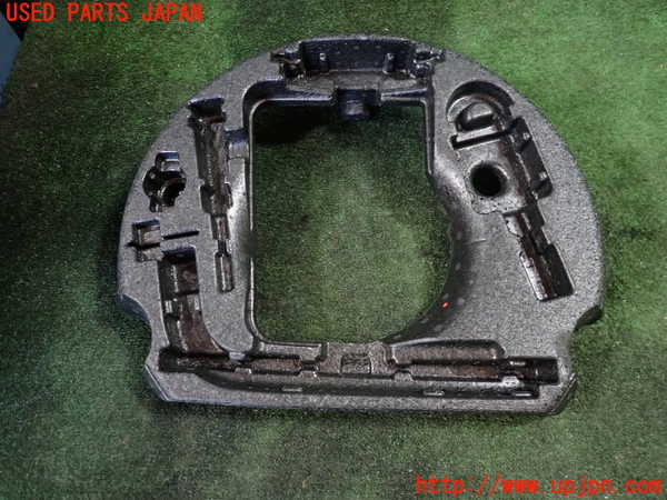 1UPJ-18877771]アウディ・A7 スポーツバック(4GCGWC)ラゲッジトレイ1 中古_m0001.jpg