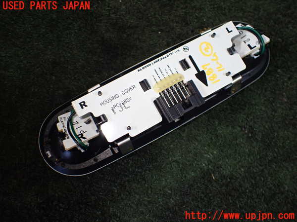 1UPJ-18876412]アウディ・A7 スポーツバック(4GCGWC)ルームランプ2 (２列目) 中古_m0002.jpg