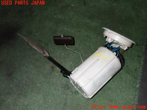 5UPJ-18882510]BMW M6 クーペ(E63)(EH50)燃料ポンプ 中古_m0001.jpg
