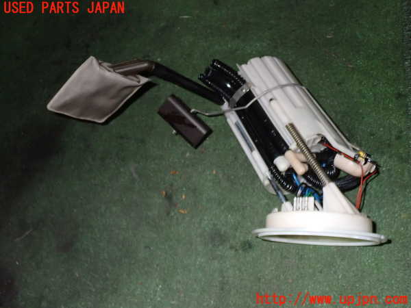 5UPJ-18882510]BMW M6 クーペ(E63)(EH50)燃料ポンプ 中古_m0002.jpg
