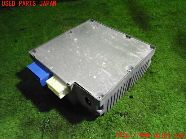 5UPJ-18886660]BMW M6 クーペ(E63)(EH50)TVチューナー 中古_m0003.jpg