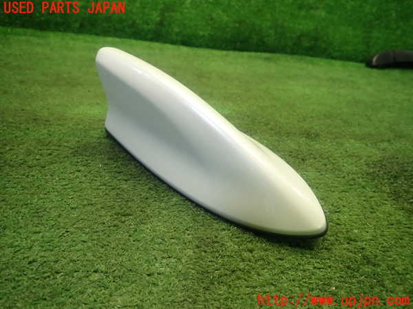 5UPJ-18896550]C-HRハイブリッド(ZYX11)アンテナ 中古_m0001.jpg