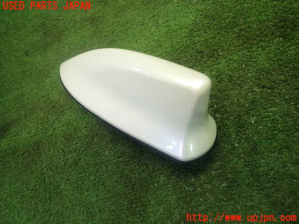 5UPJ-18896550]C-HRハイブリッド(ZYX11)アンテナ 中古_m0002.jpg