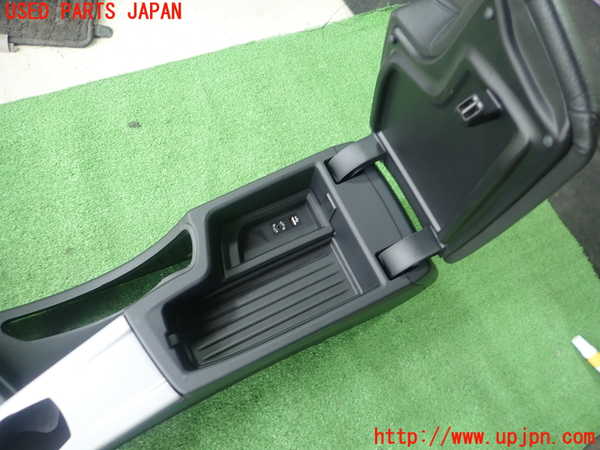 1UPJ-18907540]BMW 420i グランクーペ F36 (4A20)センターコンソール 中古_m0004.jpg