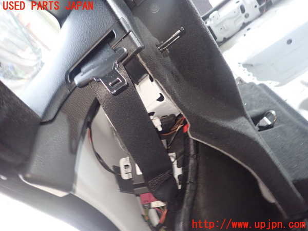 5UPJ-18907155]BMW 420i グランクーペ F36 (4A20)右2列目シートベルト 中古_m0001.jpg