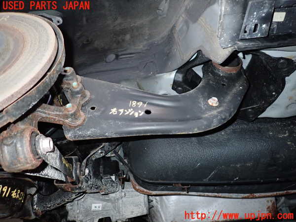 5UPJ-18915325]CX-8(KG2P)右リアテンションロッド 中古_m0001.jpg