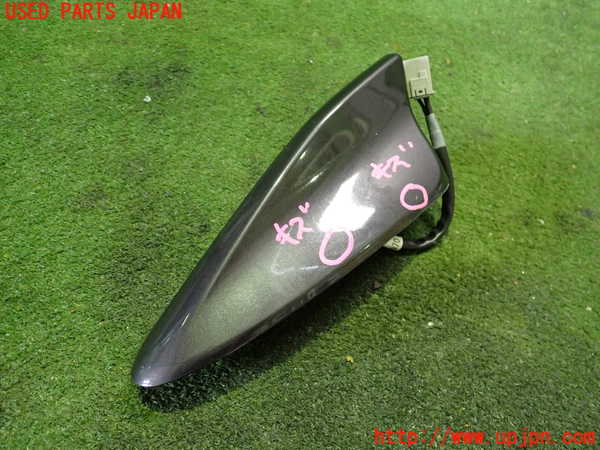 5UPJ-18916550]CX-8(KG2P)アンテナ 中古_m0001.jpg