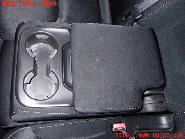 5UPJ-18917145]CX-8(KG2P)右2列目シート 中古_m0004.jpg