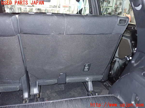 5UPJ-18917145]CX-8(KG2P)右2列目シート 中古_m0005.jpg
