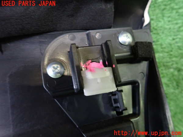5UPJ-18911264]CX-8(KG2P)左前ドア内張り 中古_m0005.jpg
