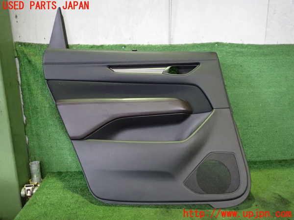 5UPJ-18911324]CX-8(KG2P)左後ドア内張り 中古_m0001.jpg