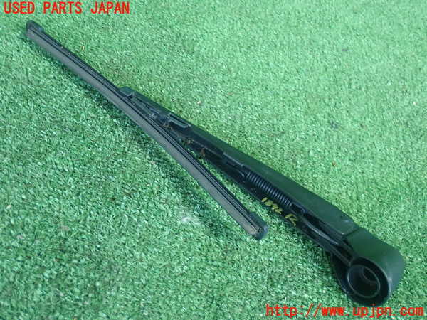 2UPJ-18921661]ベンツ A180 W176(176042)リアワイパーアーム1 中古_m0002.jpg