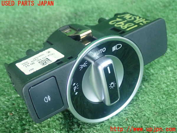 5UPJ-18926285]ベンツ A180 W176(176042)ライトスイッチ 中古_m0001.jpg