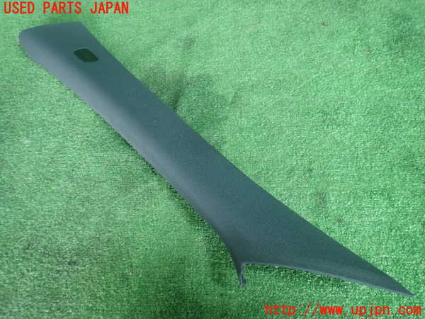 5UPJ-18927660]ベンツ A180 W176(176042)左フロントピラートリム 中古_m0001.jpg
