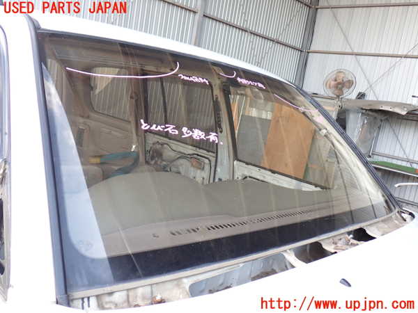 2UPJ-18931195]ランクル100系(UZJ100W)フロントガラス 中古(43R-006261 M394)_m0002.jpg