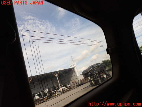 2UPJ-18931380]ランクル100系(UZJ100W)右クォーターガラス 中古(43R-00073 M2E45)_m0003.jpg