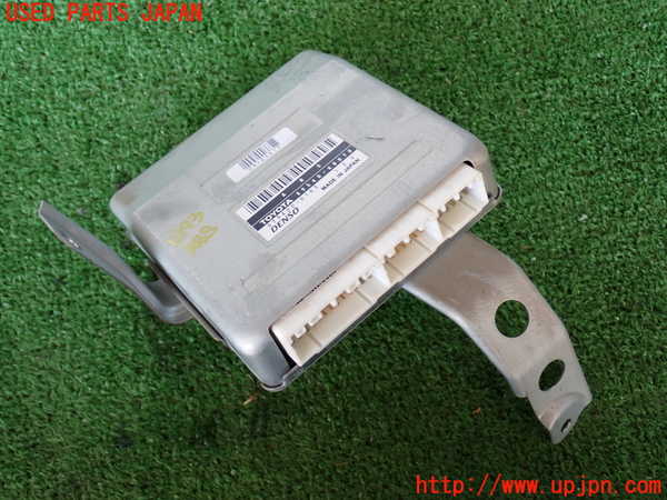 2UPJ-18936125]ランクル100系(UZJ100W)ABSコンピューター 中古_m0001.jpg