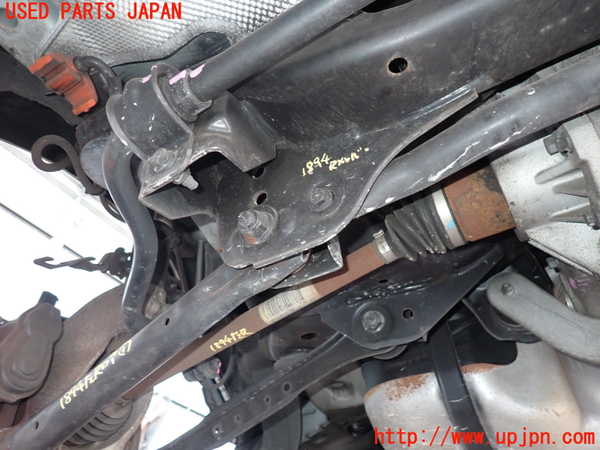 2UPJ-18945295]レンジローバー イヴォーク(LV2A)リアメンバー 中古_m0002.jpg