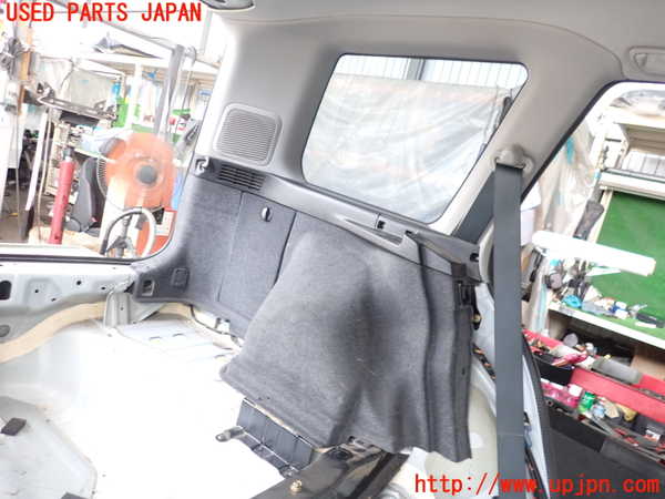 5UPJ-18967680]ランエボワゴン(CT9W)左リアピラートリム 中古_m0001.jpg