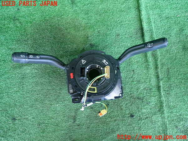 5UPJ-18976720]ベンツ B200 d(247012)(W247)コンビネーションスイッチ 中古_m0001.jpg