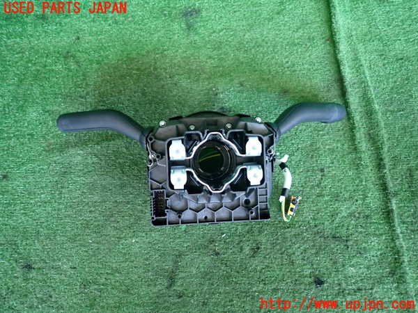 5UPJ-18976720]ベンツ B200 d(247012)(W247)コンビネーションスイッチ 中古_m0002.jpg