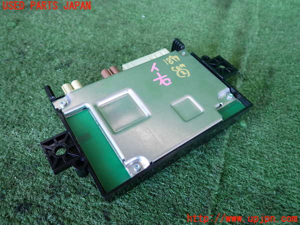 5UPJ-18976147]ベンツ B200 d(247012)(W247)コンピューター2 中古_m0002.jpg